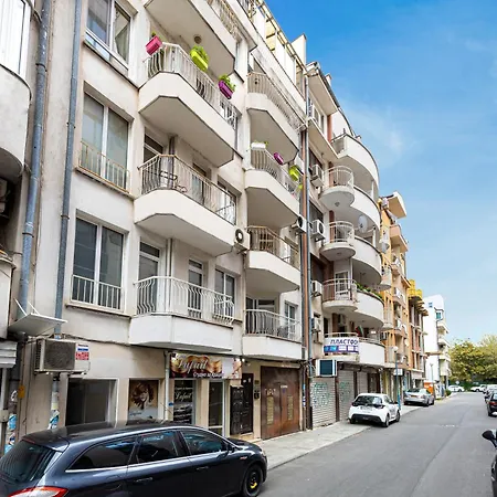Apartment Two Stylish 1bd With Desk In Karshiaka By Flat Manager Plovdiv